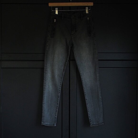 Banana Republic | Mid-Rise Skinny Zip Pocket Jean - Picture 1 of 6